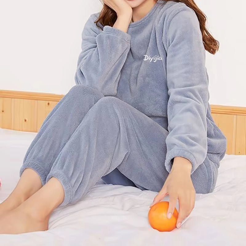 Women Velvet Pajama Set Loose Top and Warm Pants Home Casual Warm Woolen Suit Women Fleece Sets Winter Tracksuits