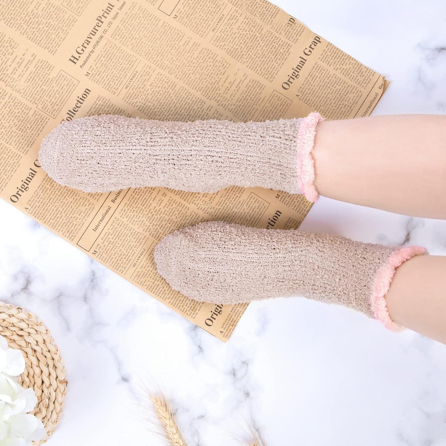 5 Pairs Womens Fuzzy Socks Cozy Soft Fluffy Cute Cat Animal Winter Warm Slipper Socks Christmas Stocking Stuffers